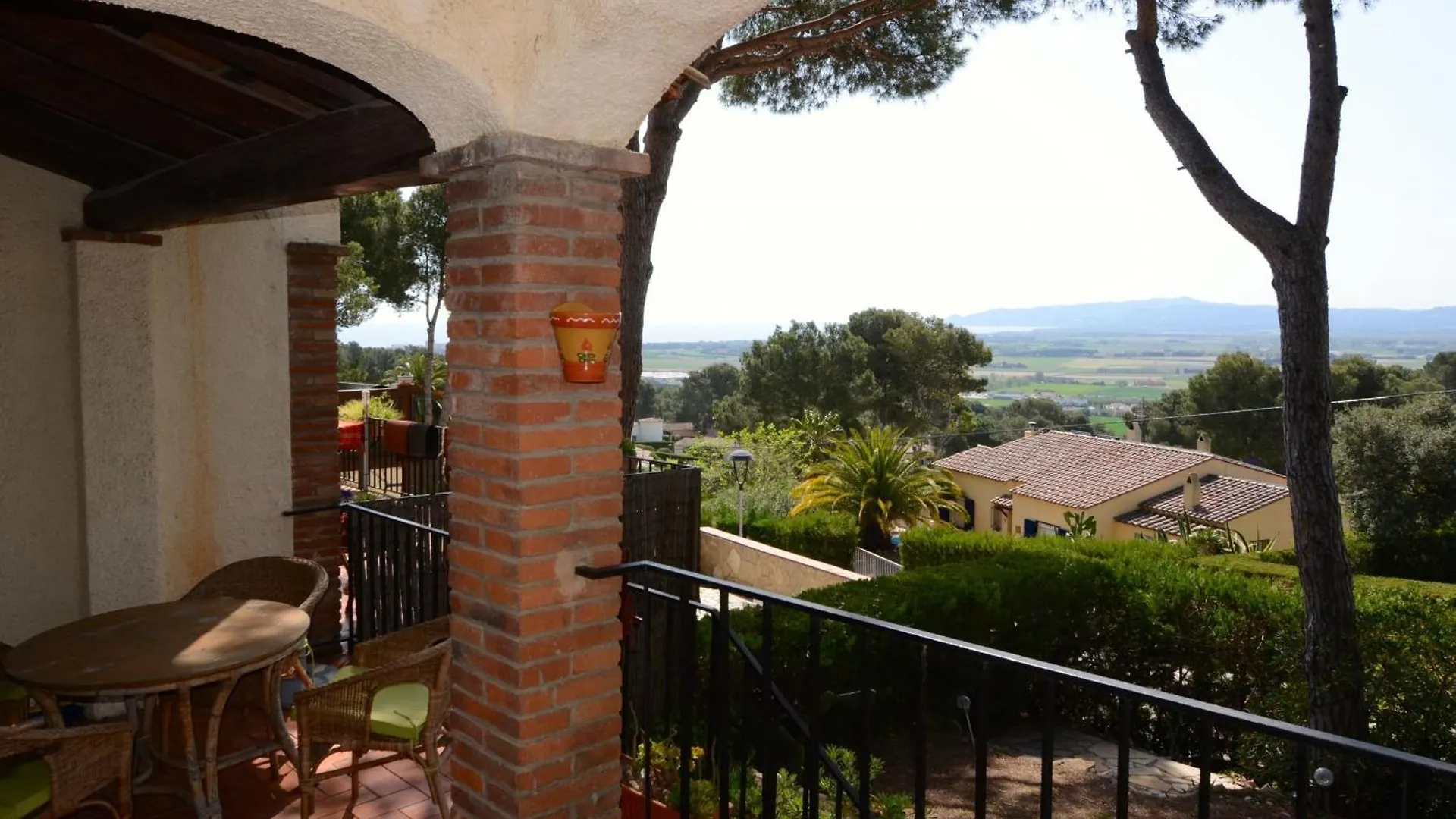 Feriehus Passatge Berna, 2 Villa L'Estartit